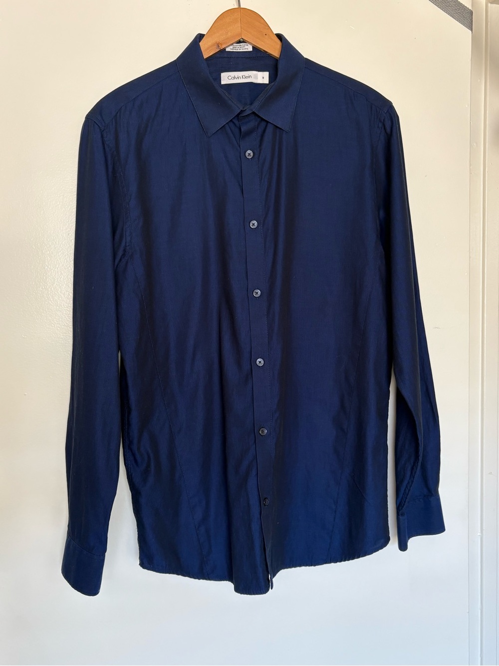 Calvin Klein Men's Dark Navy Long-Sleeve Dress Shirt